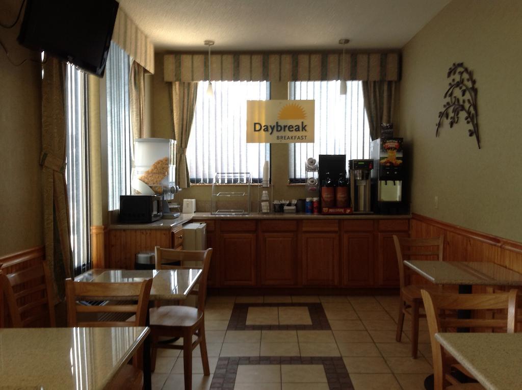 Days Inn By Wyndham Biscoe Экстерьер фото